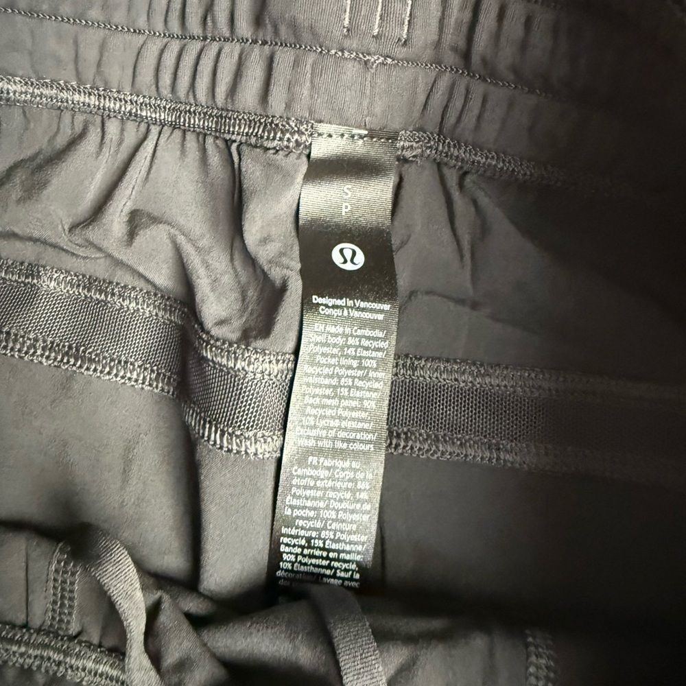 Lululemon Pace Breaker Linerless shorts - Picture 4 of 5